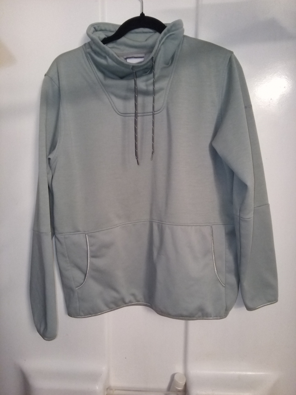 Columbia Women's Funnel Neck Pullover Hoodie - Light Sage